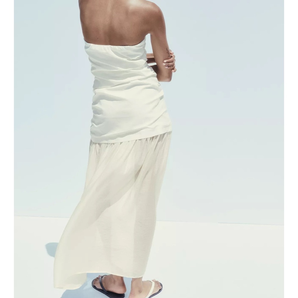 Zara Cream Ruched Strapless Gown - Picture 4 of 5